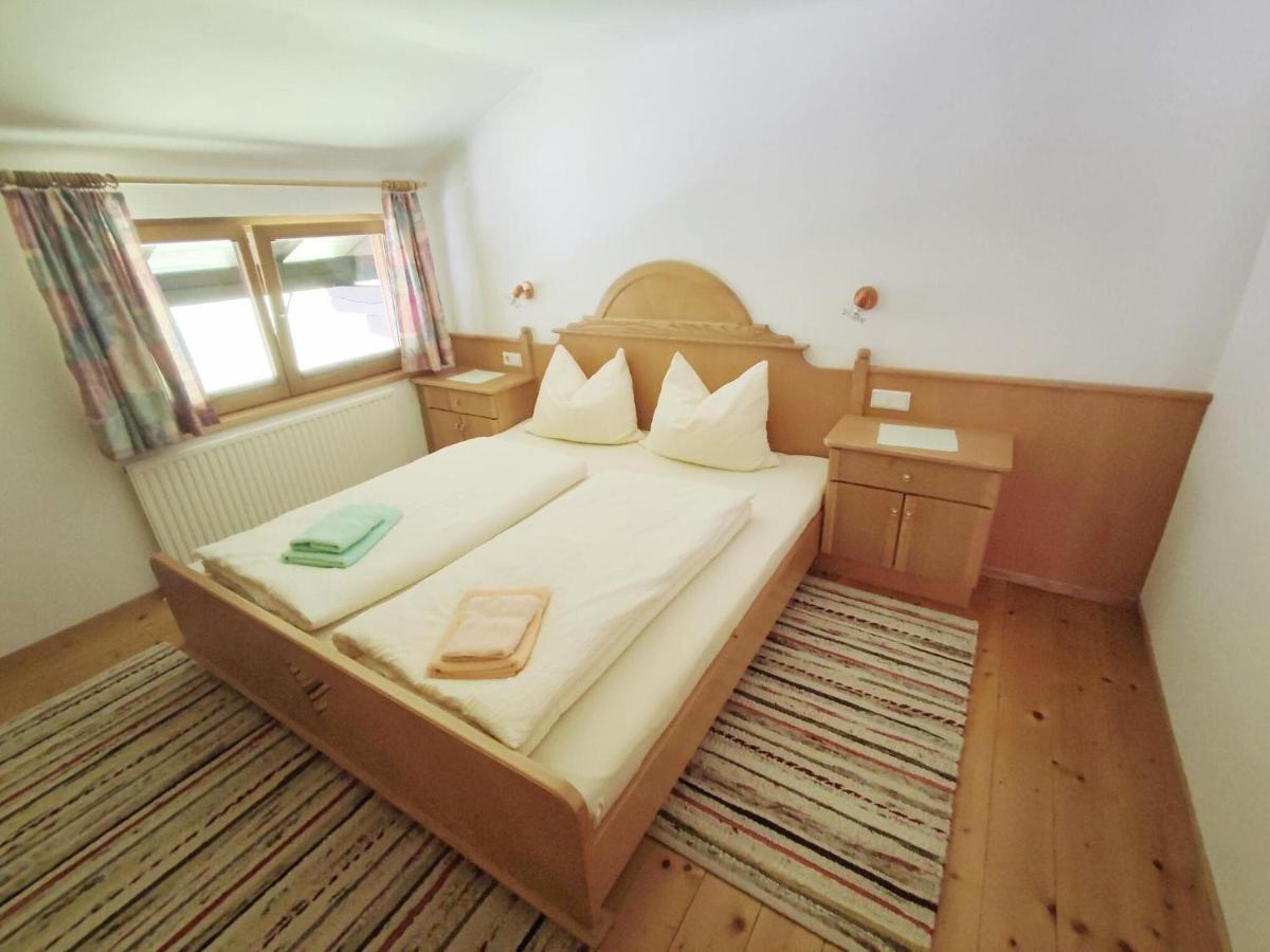 Pretty Holiday Home In Mayerhofen With Balcony Mayrhofen Kültér fotó